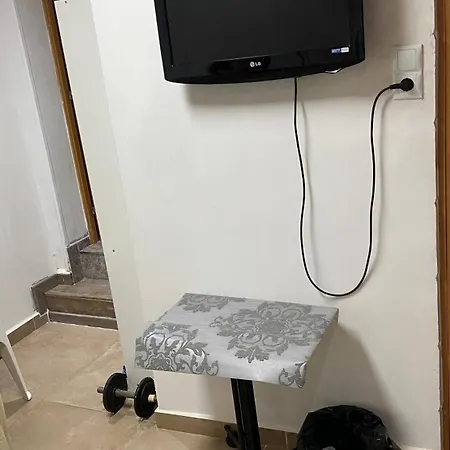 Casa Lara ברצלונה